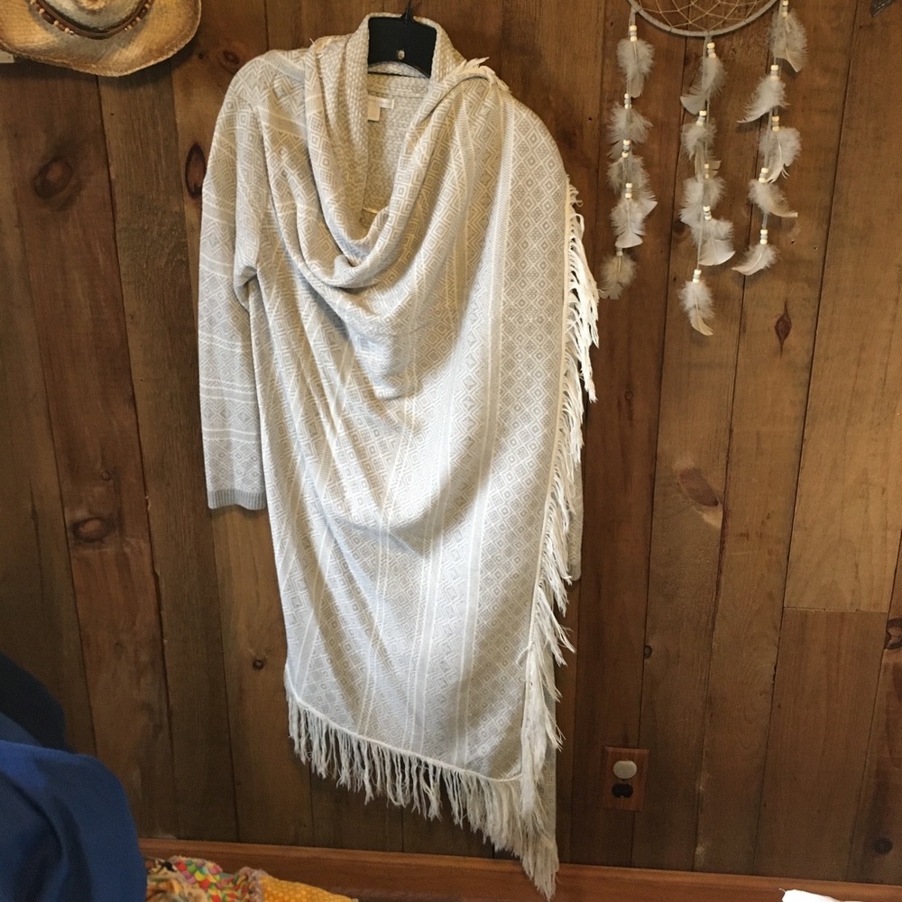 Light grey and white wrap style cardigan